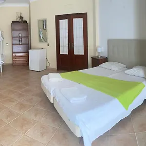 https://lagos-marina-guest-house.hotelaalgarve.com