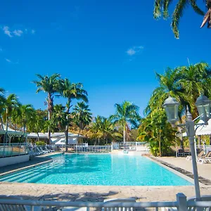 https://hotel-residence-golf-village.comcaribbean.com