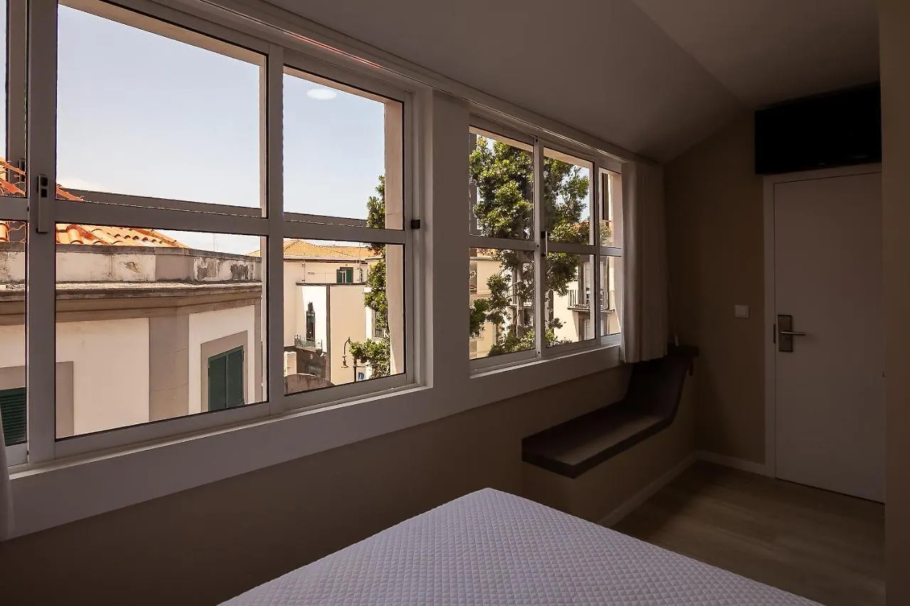 Zarco B&B Bed & Breakfast Фуншал 3*,  Португалия
