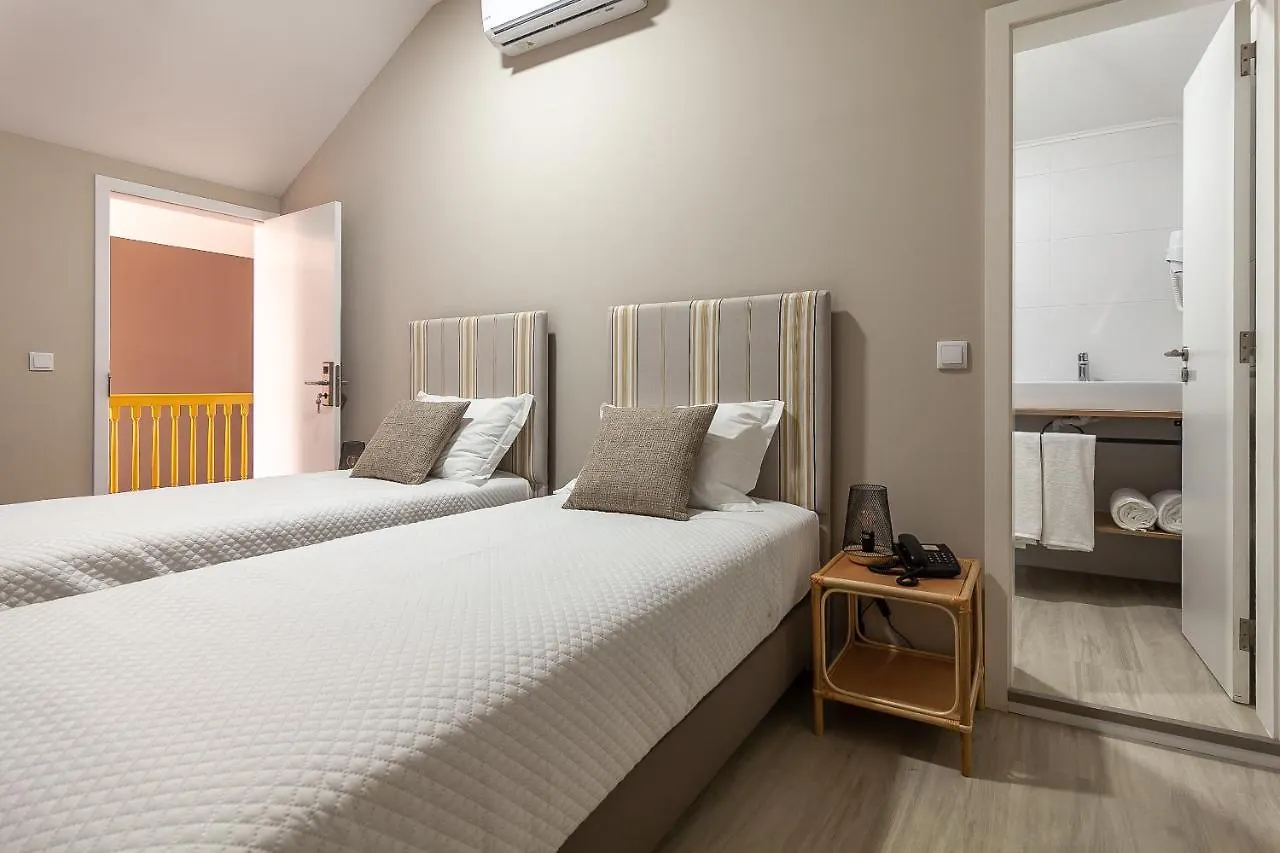 Zarco B&B Bed & Breakfast Фуншал 3*,  Португалия