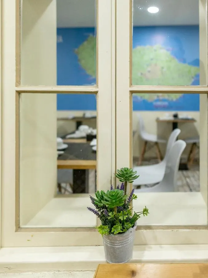 ***  Zarco B&B Bed & Breakfast Фуншал Португалия